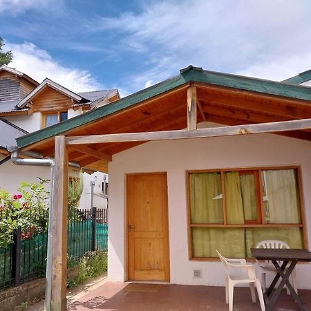 הוסטל San Martín de los Andes El Refugio Casa De Montana מראה חיצוני תמונה